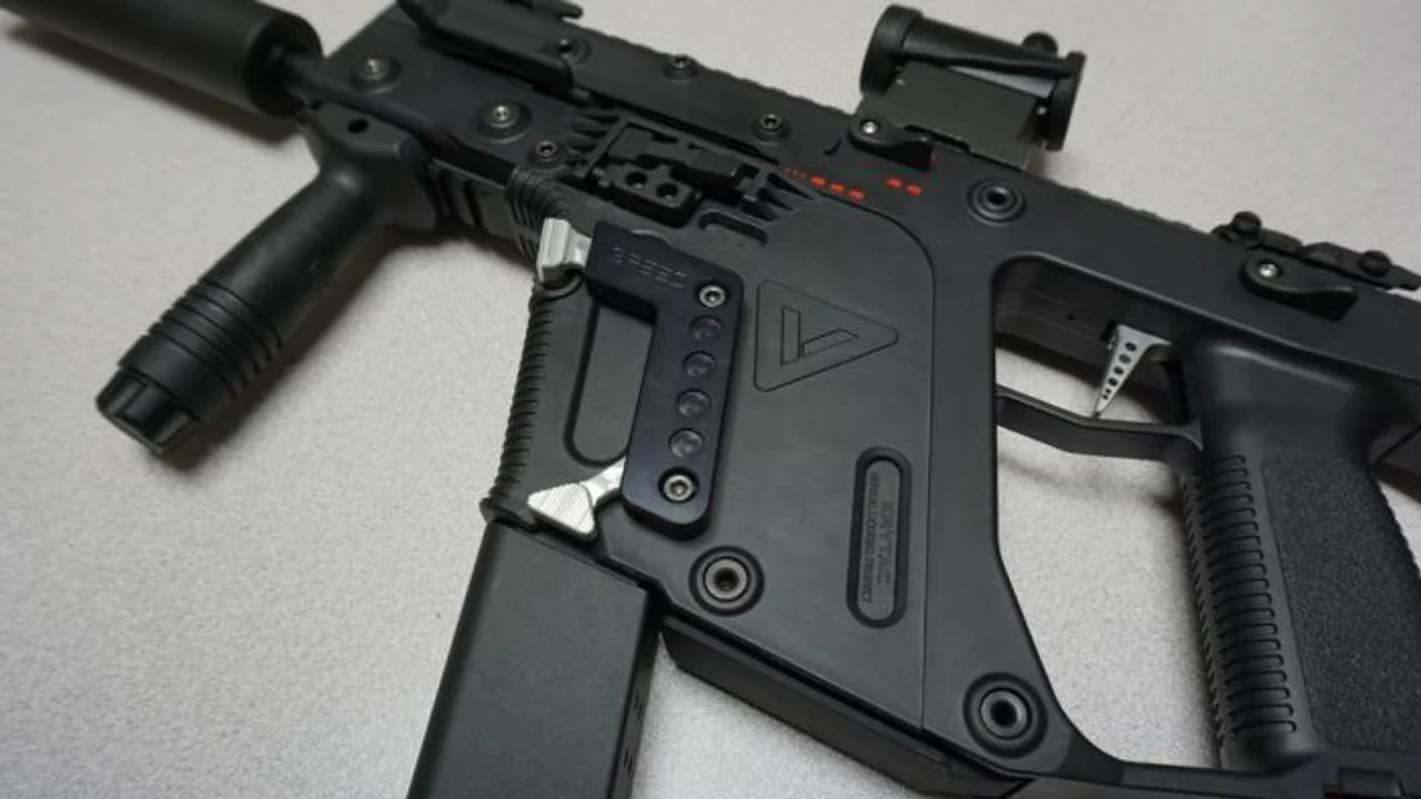 SPEED AIRSOFT MAGAZINE RELEASE FOR KRISS VECTOR AEG IN BLACK/SILVER - GREY/SILVER - GREY/BLACK - BLACK/BLACK