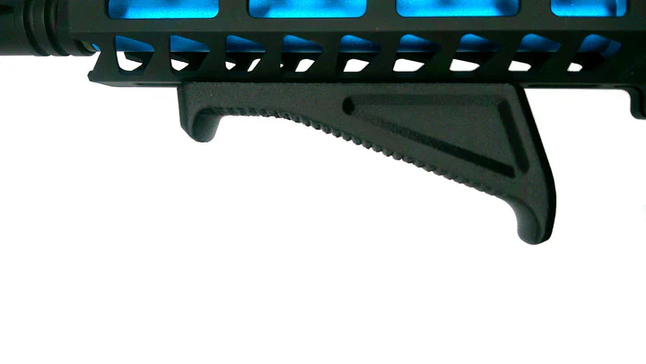 STEALTHRIDGE   M-LOK-compatible Angled Foregrip - TAN AND BLACK - Image 2